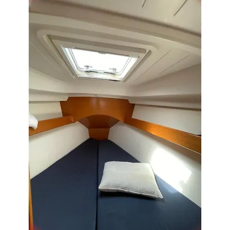 Cyclades 32039ic Botel Corfu (city)