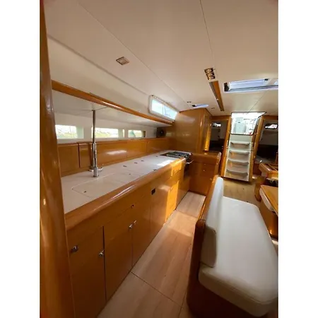 Cyclades 32039ic Botel